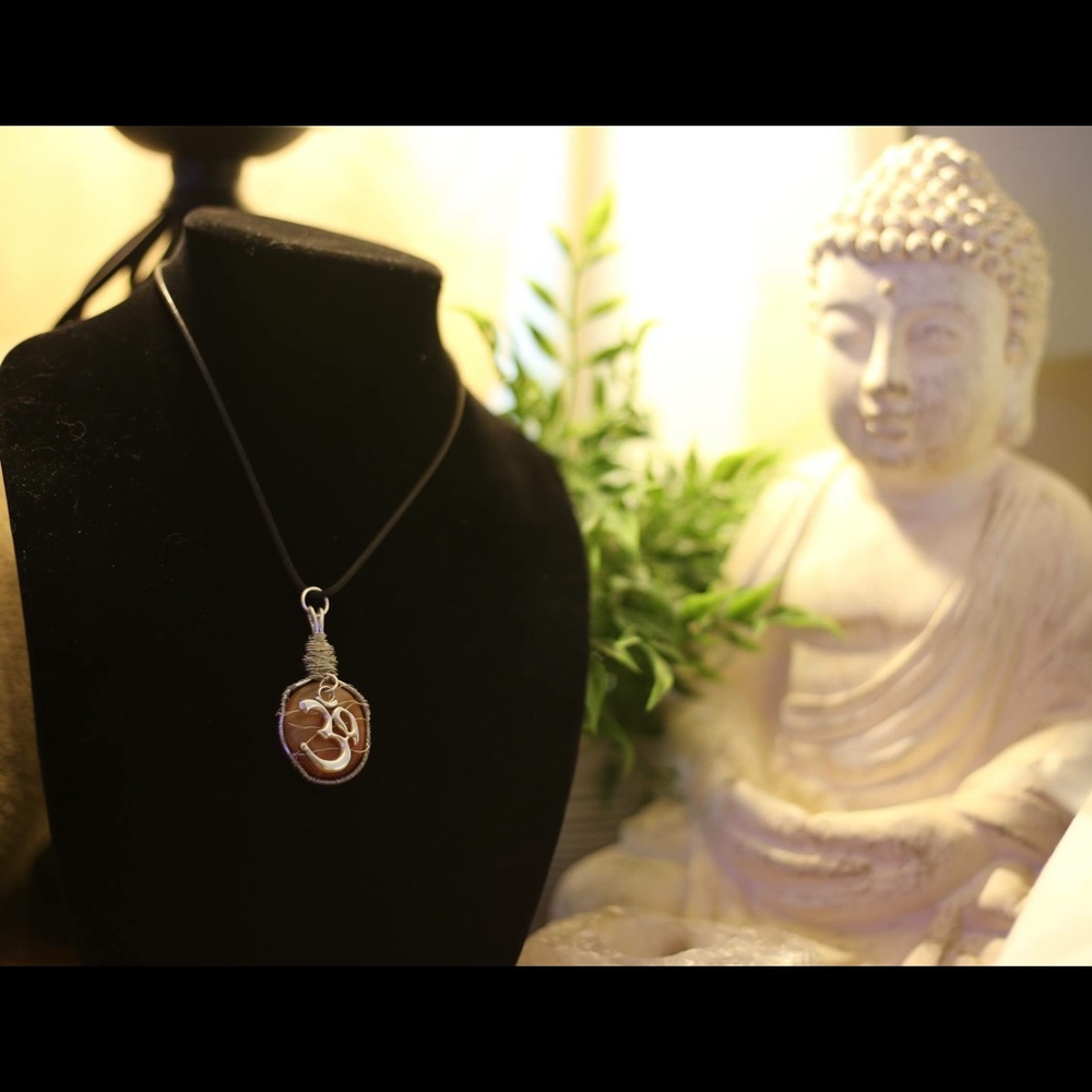 Handmade Ohm Fire Agate Necklace🔥